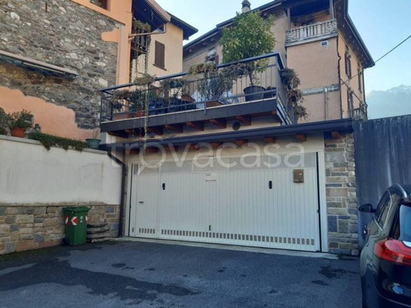 casa indipendente in vendita a Darfo Boario Terme in zona Boario Terme