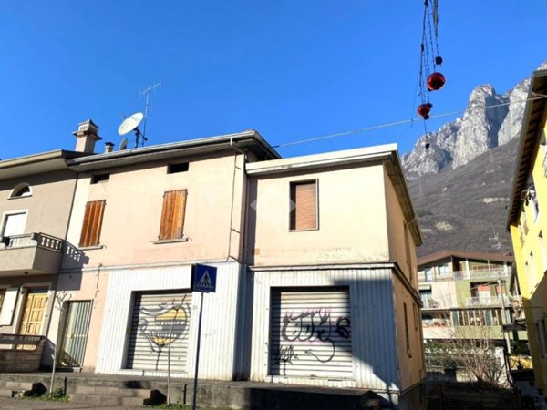 appartamento in vendita a Darfo Boario Terme in zona Boario Terme