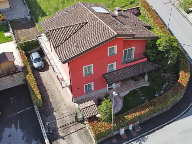 casa indipendente in vendita a Darfo Boario Terme