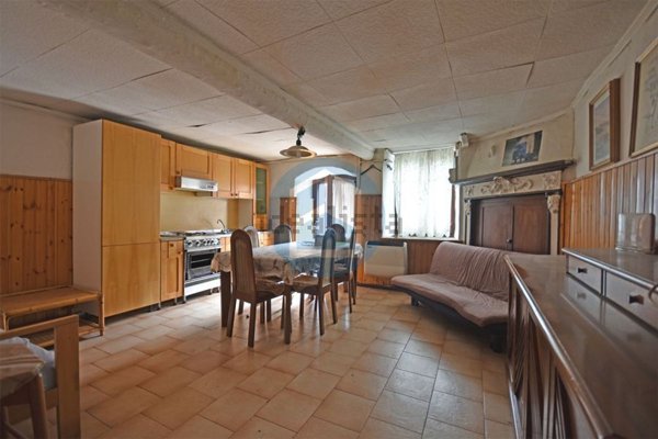 appartamento in vendita a Darfo Boario Terme in zona Corna