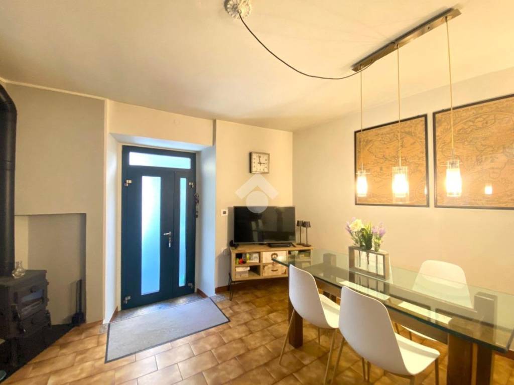 casa indipendente in vendita a Darfo Boario Terme in zona Boario Terme