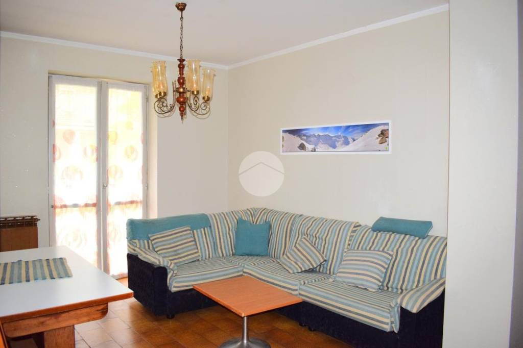 appartamento in vendita a Darfo Boario Terme in zona Erbanno