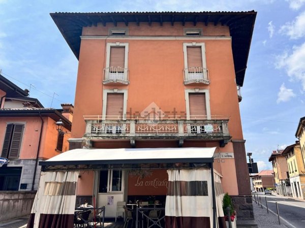 casa indipendente in vendita a Darfo Boario Terme