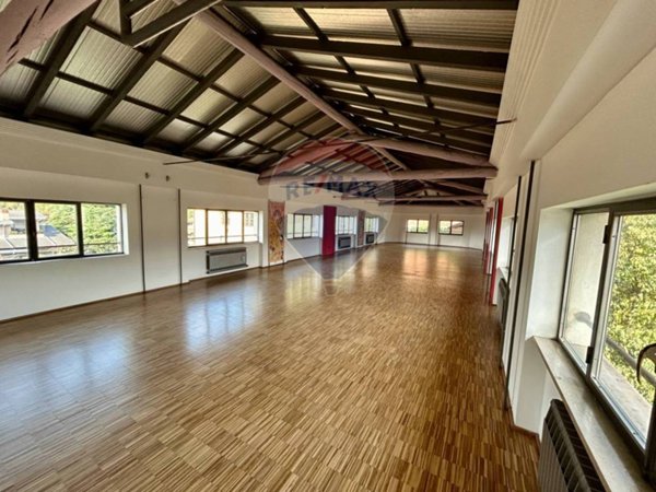 locale commerciale in vendita a Darfo Boario Terme