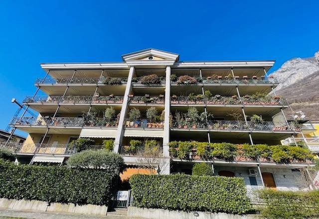 intera palazzina in vendita a Darfo Boario Terme