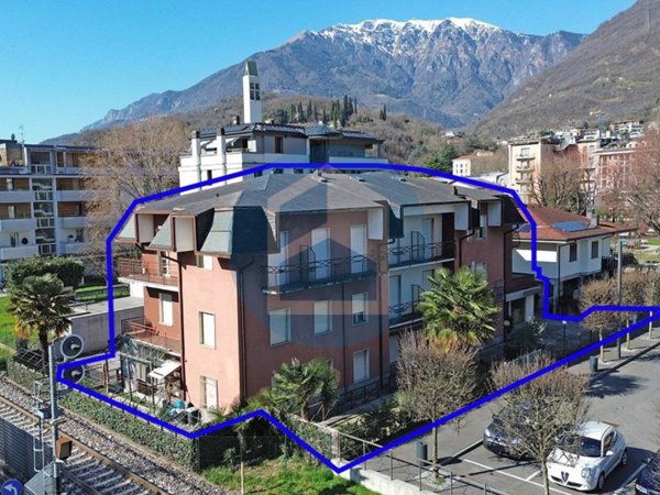 intera palazzina in vendita a Darfo Boario Terme in zona Boario Terme