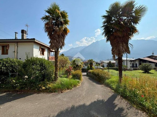 casa indipendente in vendita a Darfo Boario Terme in zona Boario Terme
