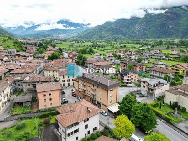 appartamento in vendita a Darfo Boario Terme in zona Boario Terme