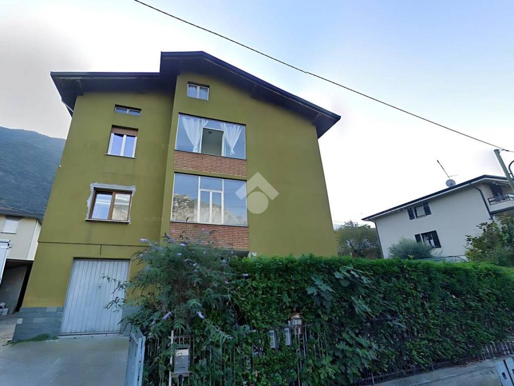 appartamento in vendita a Darfo Boario Terme in zona Montecchio