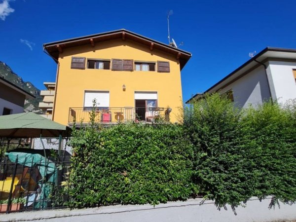casa indipendente in vendita a Darfo Boario Terme