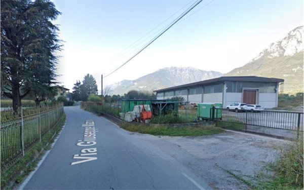 capannone in vendita a Darfo Boario Terme