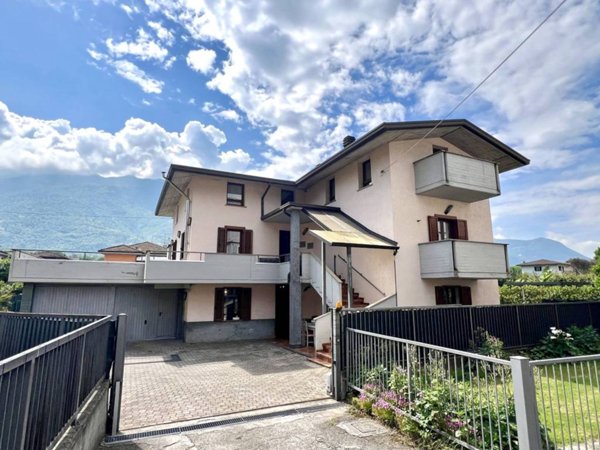 casa indipendente in vendita a Darfo Boario Terme