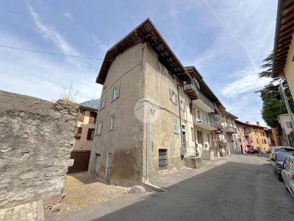 casa indipendente in vendita a Darfo Boario Terme