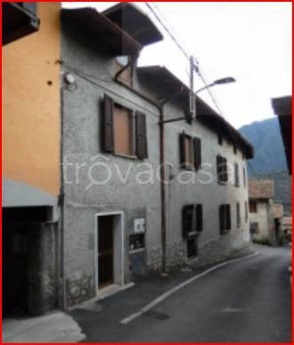 appartamento in vendita a Darfo Boario Terme in zona Boario Terme