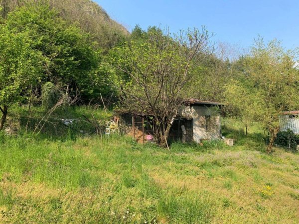 casale in vendita a Darfo Boario Terme in zona Erbanno