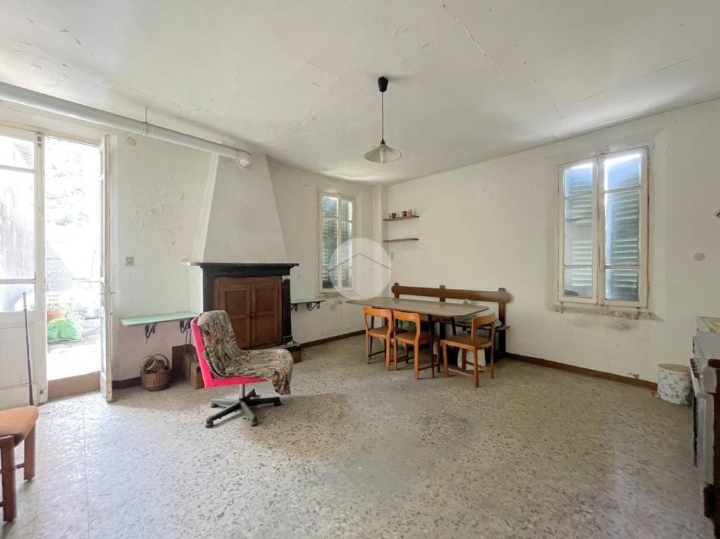 casa indipendente in vendita a Darfo Boario Terme in zona Boario Terme