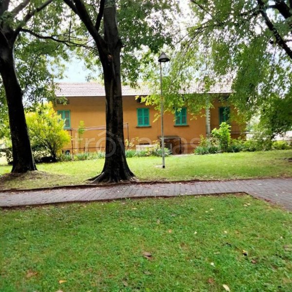 casa indipendente in vendita a Darfo Boario Terme in zona Boario Terme