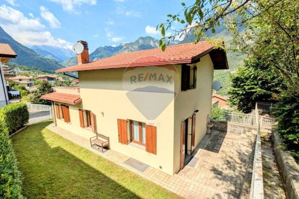 casa indipendente in vendita a Darfo Boario Terme