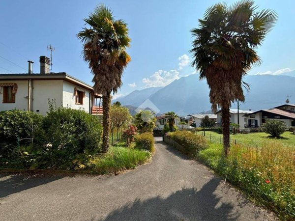 casa indipendente in vendita a Darfo Boario Terme in zona Boario Terme