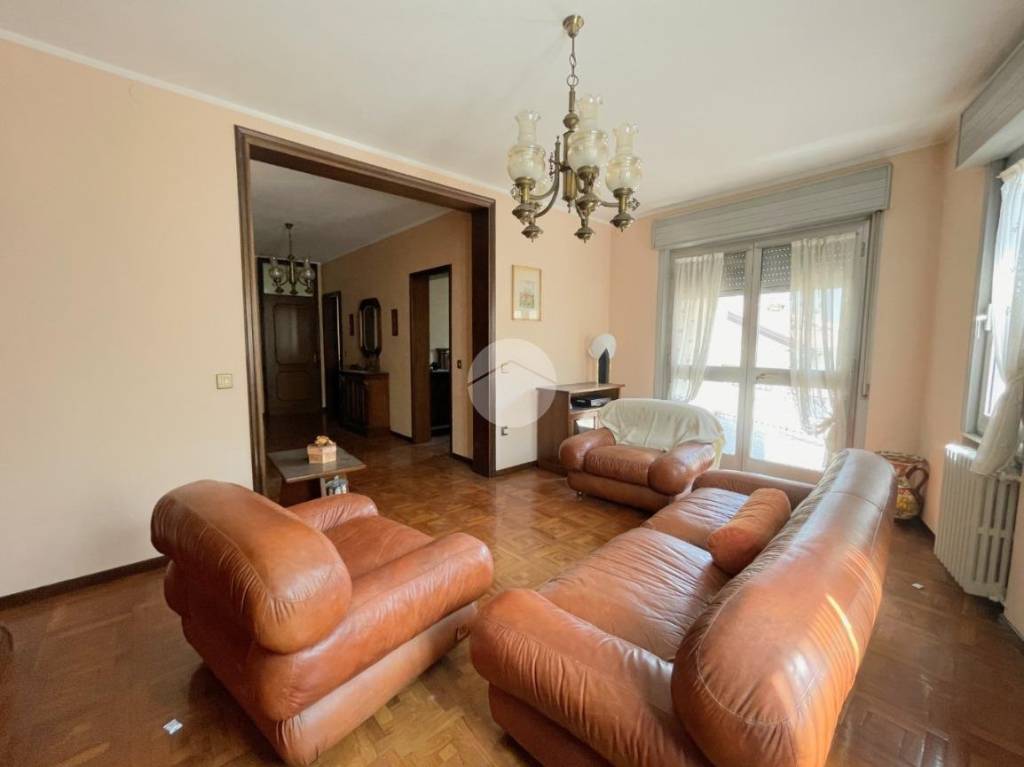 appartamento in vendita a Darfo Boario Terme in zona Gorzone