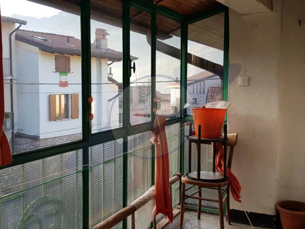 casa indipendente in vendita a Darfo Boario Terme in zona Pellalepre