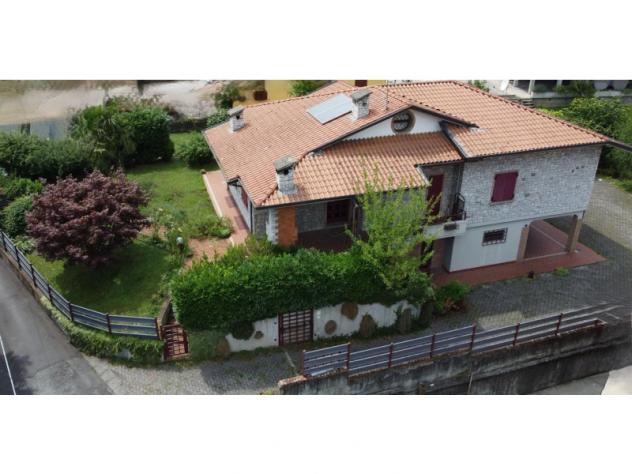 casa indipendente in vendita a Darfo Boario Terme in zona Gorzone