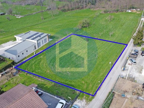 terreno edificabile in vendita a Darfo Boario Terme in zona Fucine
