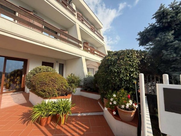 casa indipendente in vendita a Darfo Boario Terme in zona Boario Terme