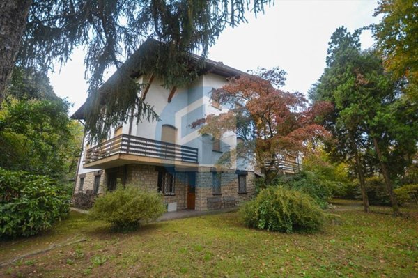 casa indipendente in vendita a Darfo Boario Terme in zona Boario Terme