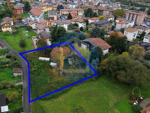 terreno edificabile in vendita a Darfo Boario Terme