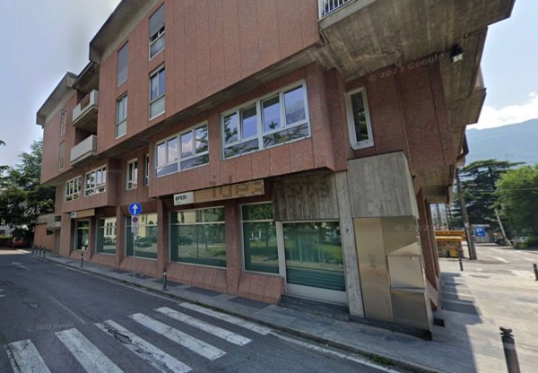 ufficio in vendita a Darfo Boario Terme