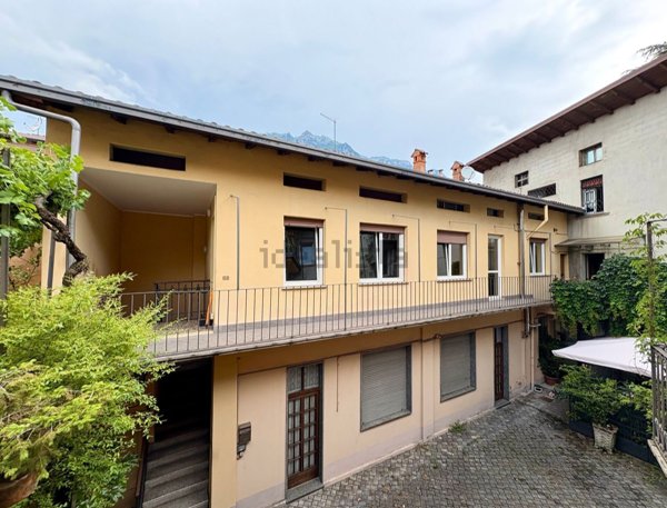 ufficio in vendita a Darfo Boario Terme