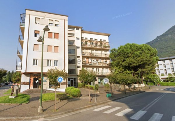 ufficio in vendita a Darfo Boario Terme