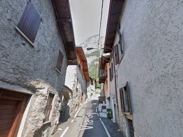 appartamento in vendita a Darfo Boario Terme in zona Erbanno