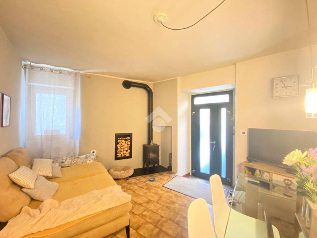 casa indipendente in vendita a Darfo Boario Terme in zona Boario Terme