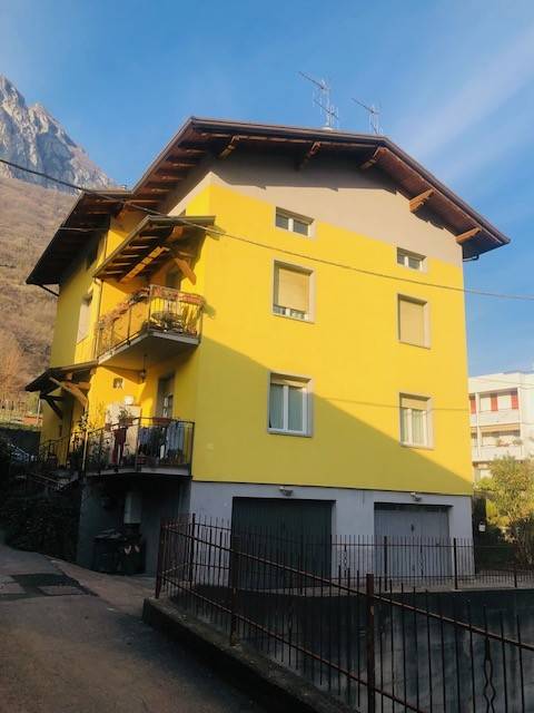 appartamento in vendita a Darfo Boario Terme in zona Gorzone