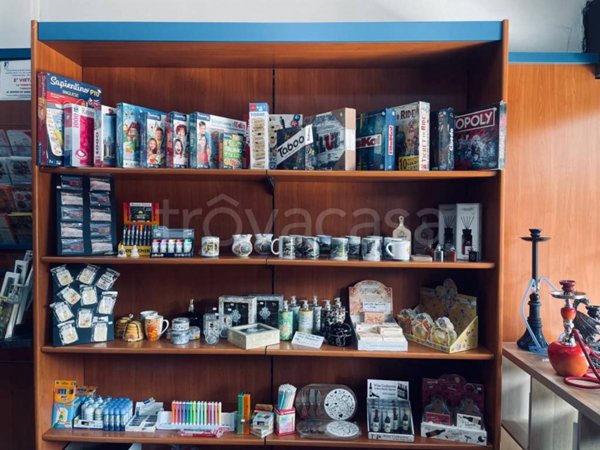 negozio in vendita a Darfo Boario Terme in zona Boario Terme