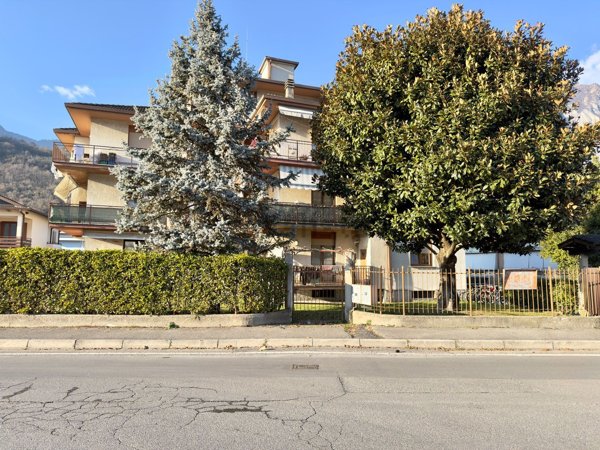 appartamento in vendita a Darfo Boario Terme in zona Corna