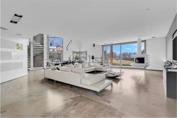 casa indipendente in vendita a Darfo Boario Terme in zona Fucine