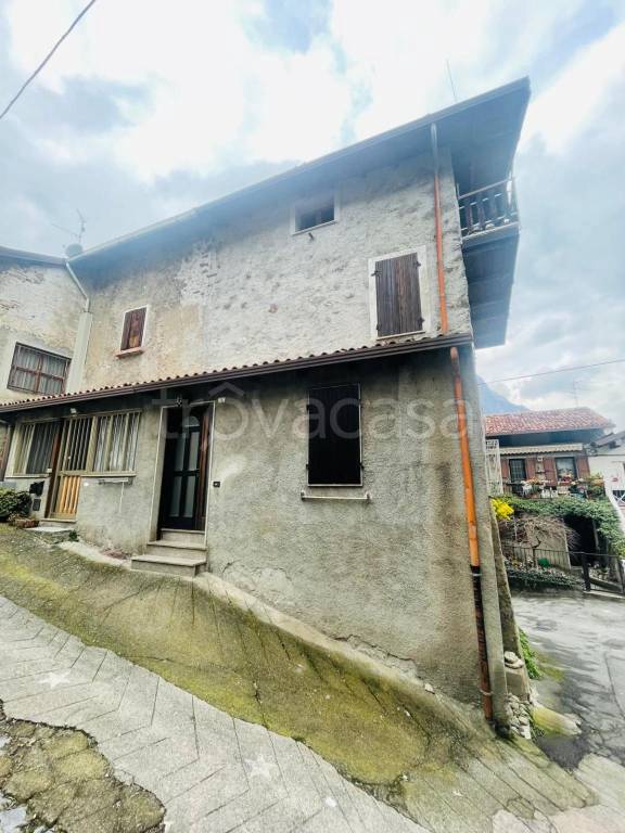 casa indipendente in vendita a Darfo Boario Terme