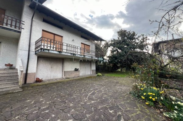 casa indipendente in vendita a Darfo Boario Terme in zona Boario Terme