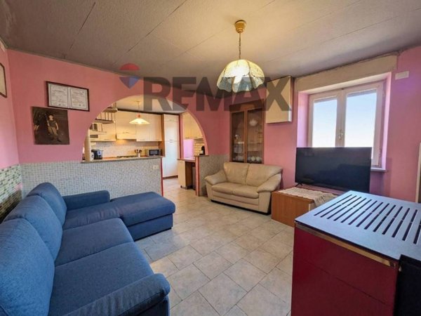 casa indipendente in vendita a Darfo Boario Terme in zona Fucine