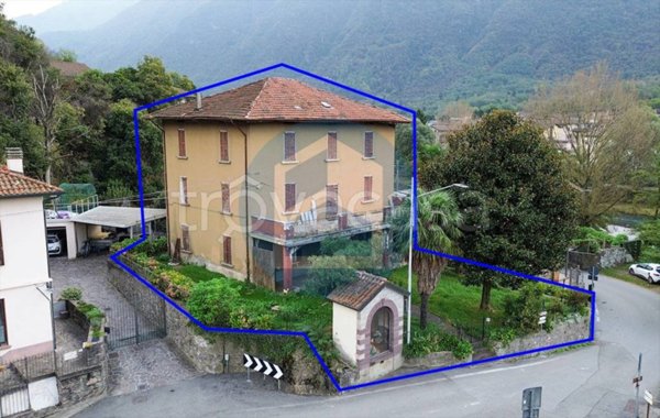 casa indipendente in vendita a Darfo Boario Terme in zona Boario Terme