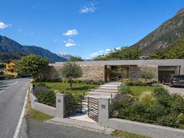 terreno edificabile in vendita a Darfo Boario Terme in zona Montecchio