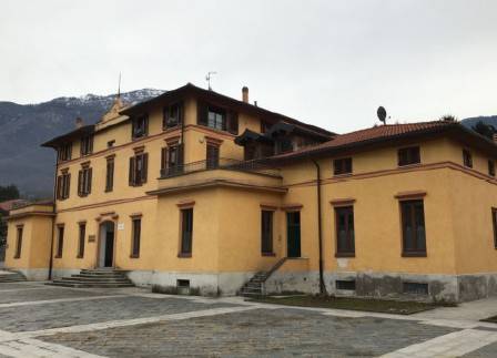 ufficio in vendita a Darfo Boario Terme