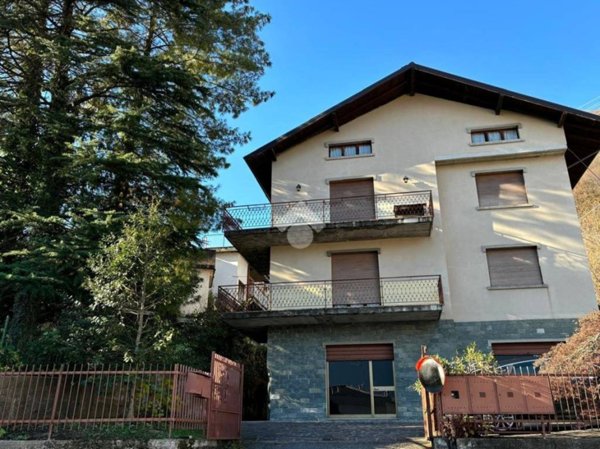 casa indipendente in vendita a Darfo Boario Terme in zona Boario Terme
