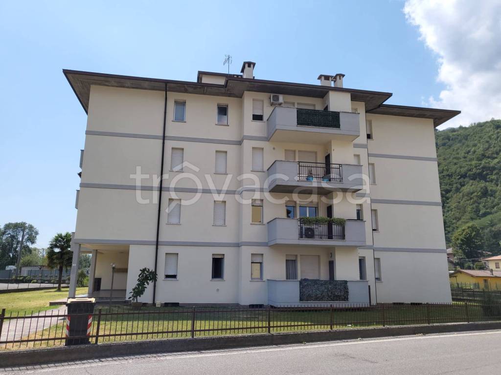 appartamento in vendita a Darfo Boario Terme in zona Corna