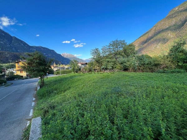 casa indipendente in vendita a Darfo Boario Terme in zona Montecchio