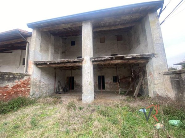 casa indipendente in vendita a Dello in zona Quinzanello