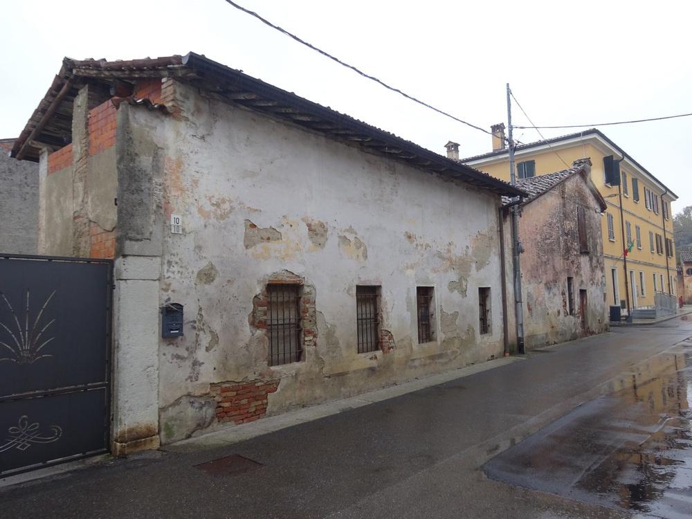 appartamento in vendita a Dello in zona Quinzanello